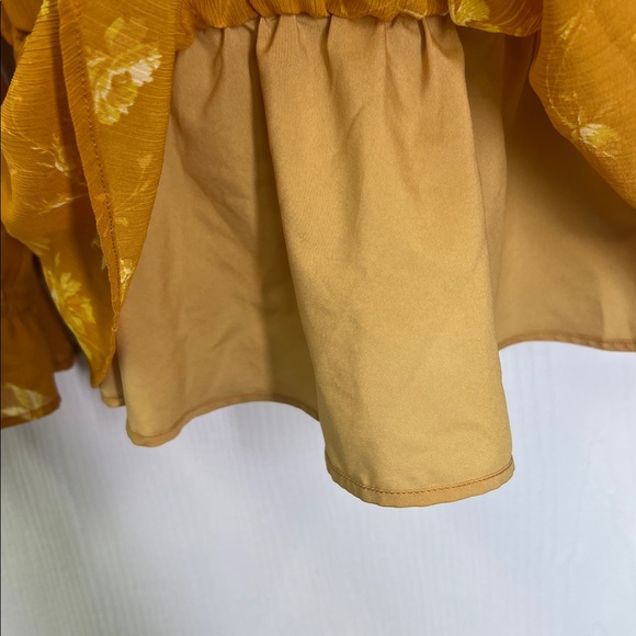 Madewell - Ruffle Shoulder Peplum Tonal Lined Botanical Blouse Size Medium - Picture 6 of 11